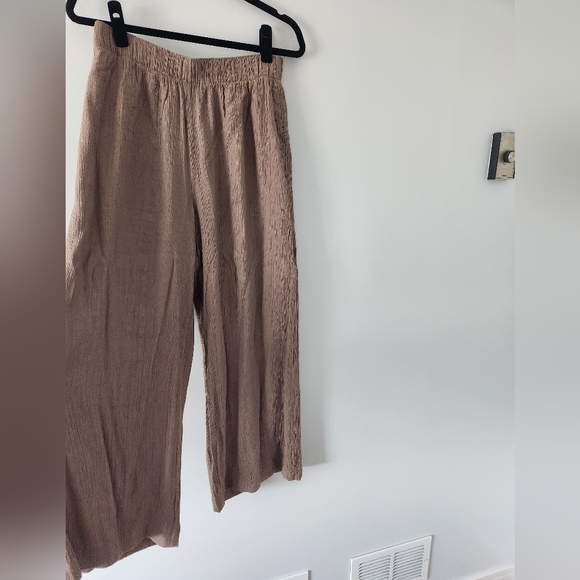 Abercrombie & Fitch Ceinkle High Rise Pants - Picture 5 of 8